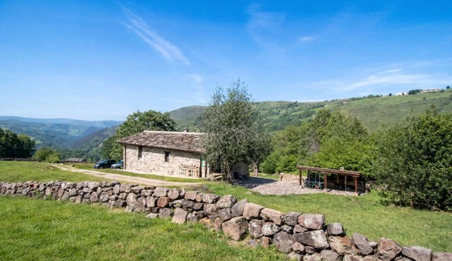 Ideal Para Grupos o Familias. Desconecta en el Valle o Piérdete por sus Rutas