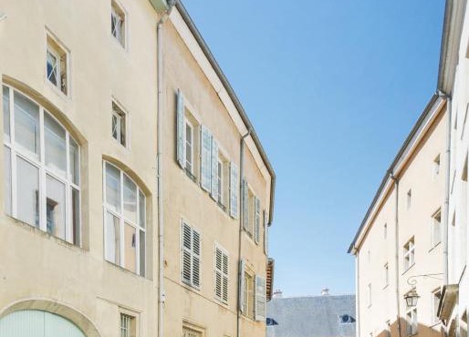 Idéal pros et tourisme - Le Loft de Guise avec Parking privé