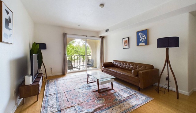 Ideal San Jose 3BR w/Pool & A/C, nr Trails & Light Rail, by Blueground