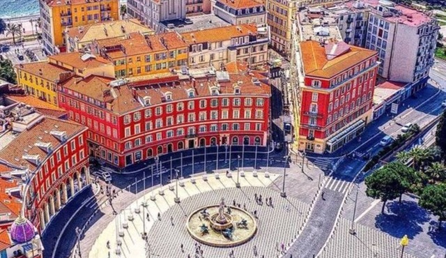 Ideal Studio city center or seaside