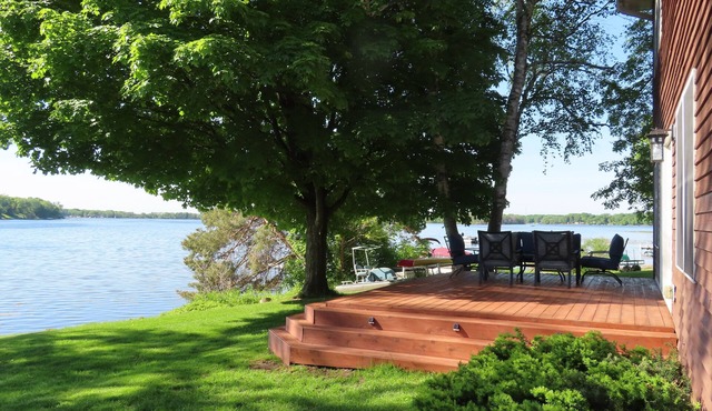 Ideal Summer Getaway! Two-story lake home on Rush Lake near Rush City/Cambridge
