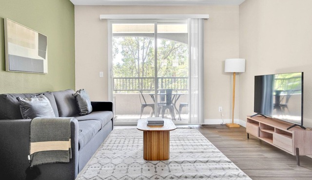 Ideal Sunnyvale 1BR w/Pool, W/D, Gym, near 101 & 237, by Blueground