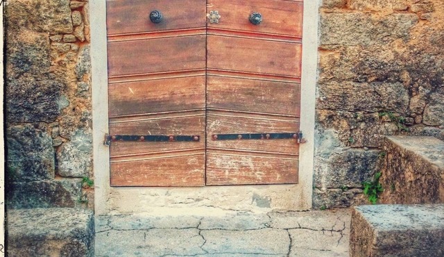 Ideal to discover Corsica in tribe!