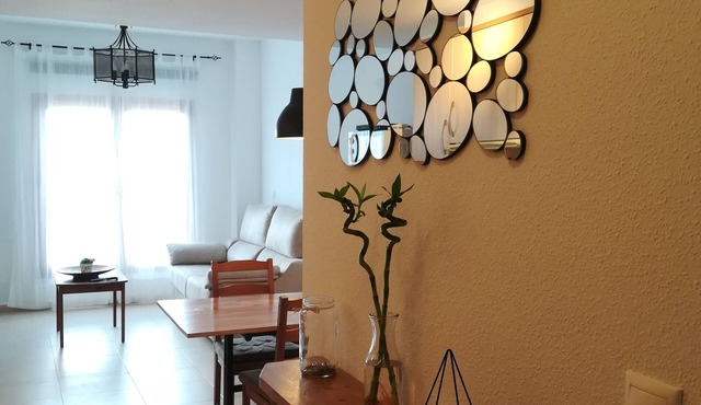 Ideal to relax and connect with nature, in front of the Castell