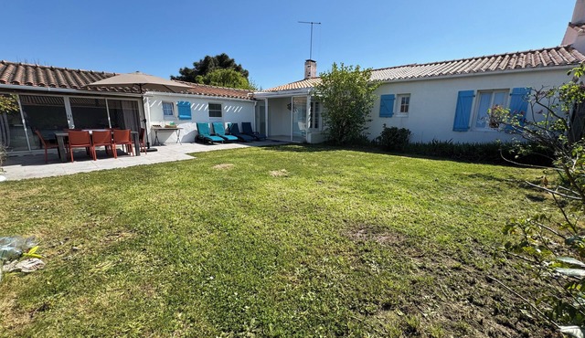Ideally located house in Noirmoutier in the island