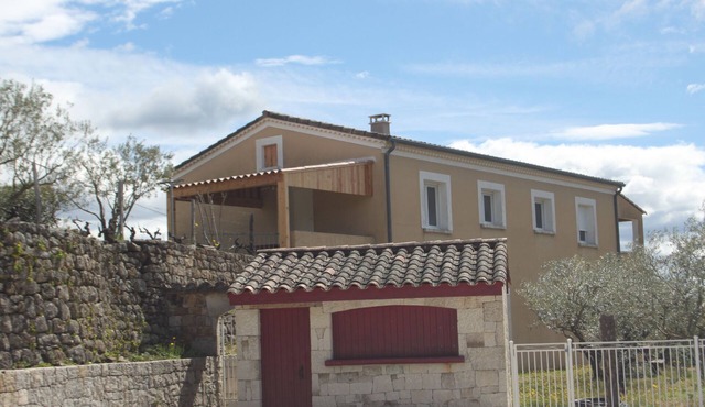 Ideally located in southern Ardèche "les Oliviers" gîte