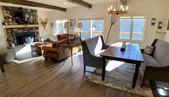 Ideally Located, Sun Valley Chalet