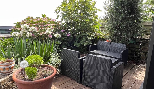 Ideally located, this apartment has an incredible scenic seaview on the ocean