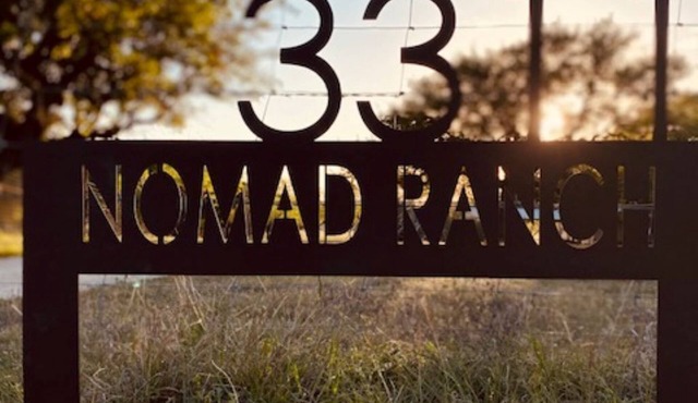 Idyllic 8 Acre Private River Front-Nomad Ranch River Rock