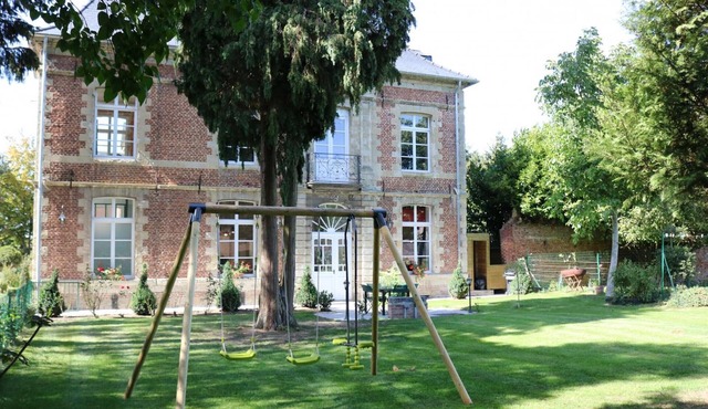 Idyllic 90m² Ground-Floor Cottage with Private Garden, Terrace & Modern Amenities in Romeries