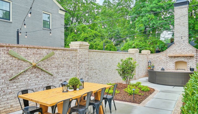 Idyllic Belmont Home < 1 Mi to Historic District!