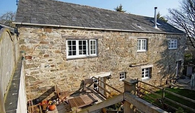Idyllic Cornish Stone Cottage