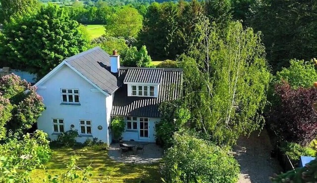 Idyllic country house overlooking Svanninge Hills