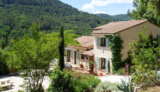 Idyllic country retreat just outside the picturesque village of Claviers