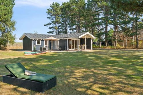 Idyllic Family Summer House 75 Meters From Coast