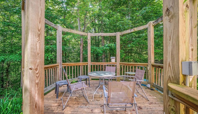 Idyllic Martinsville Retreat w/Deck & Forest View