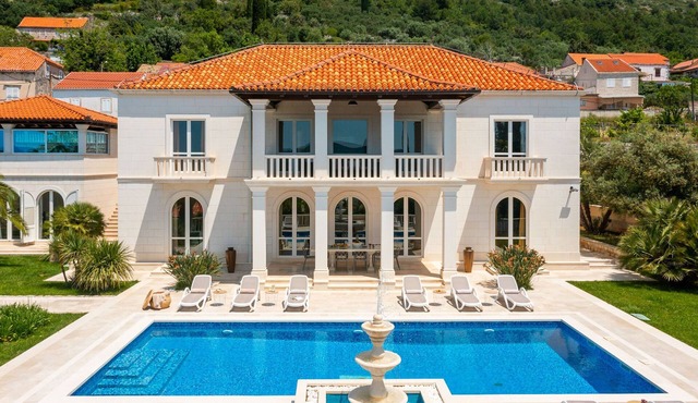 Idyllic Mediterranean Escape | Villa Dubrovnik Magnificence | 6 Luxurious Suites | Renaissance Elegance