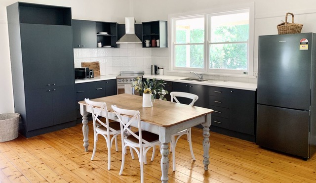 Idyllic retreat close to town