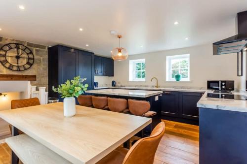 Idyllic retreat with log burner near Danby Castle