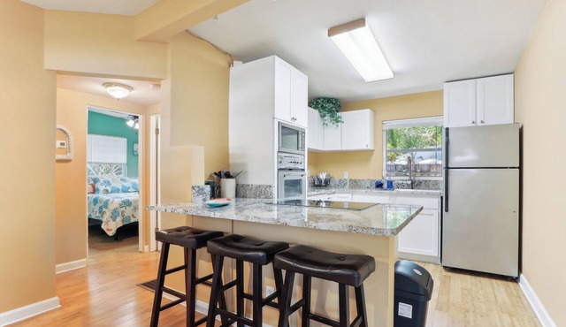 Idyllic Sarasota Getaway w/Private Backyard Patio