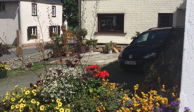 Idyllic situated holiday home on the Treisberg/Schmitten (Taunus) in Treisberg