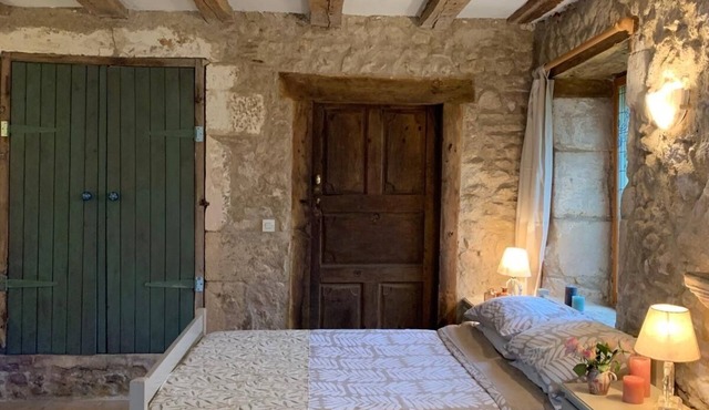 Idyllic Studio Gite In Rural Stunning French Countryside With Pool