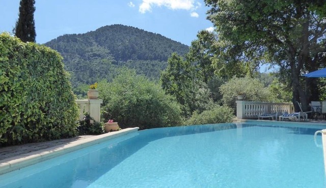Idyllic villa just outside the picturesque village of Claviers