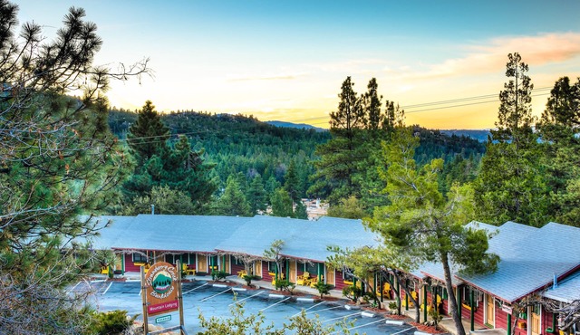 Idyllwild Bunkhouse
