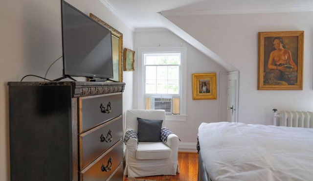 If you love living and being surrounded by Art and History