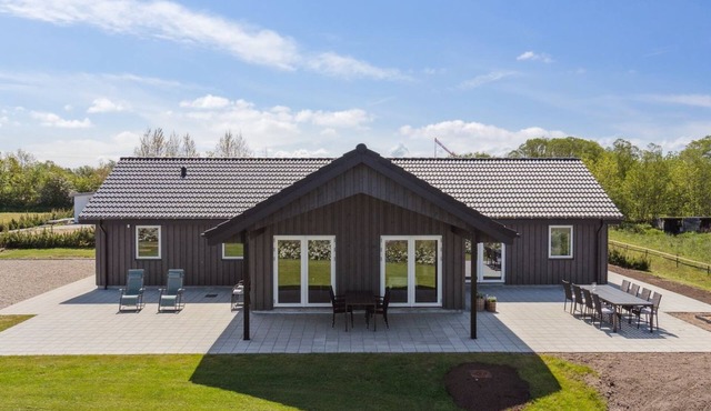 "Ika" - 450m from the sea by Interhome