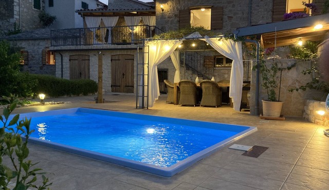 Il Melograno, an original Dalmatian stone house with a stunning view