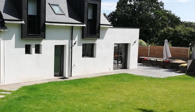 ILE AUX MOINES - Large house near town and beaches