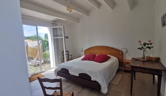 Ile d'Yeu house 2 to 4 persons with garden