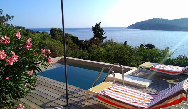 Ile du Levant from October 1 to April 30 "Port Man room"