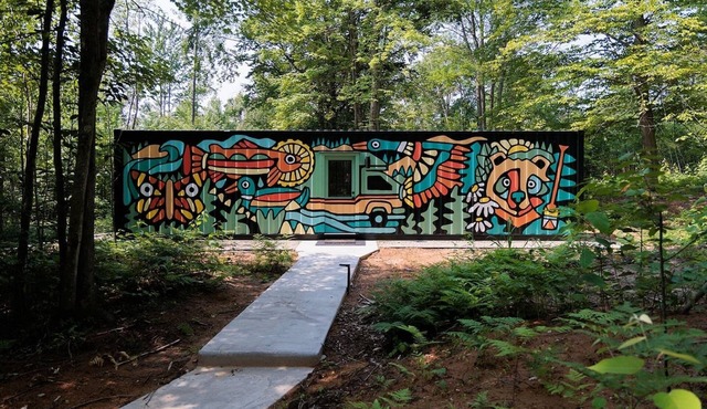 Ilex Forest Retreat: Blackthorn