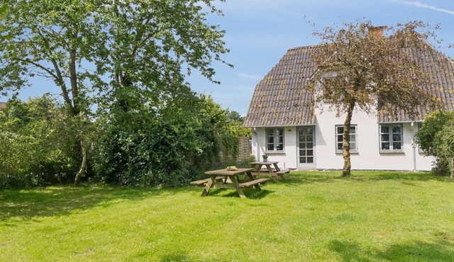 "Ilja" - 400m from the sea by Interhome