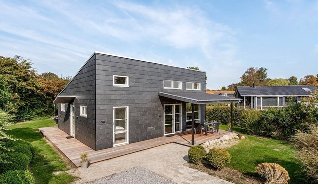 "Ilkka" - 175m from the sea by Interhome