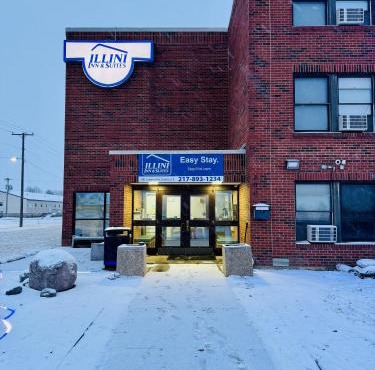 Illini Inn & Suites