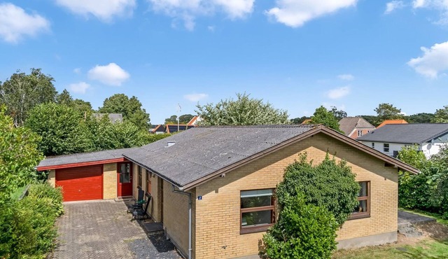 "Ilmo" - 1.9km from the sea by Interhome