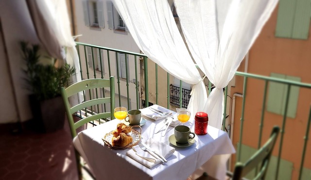 Ilot - Exceptional location, Comfort, Refinement