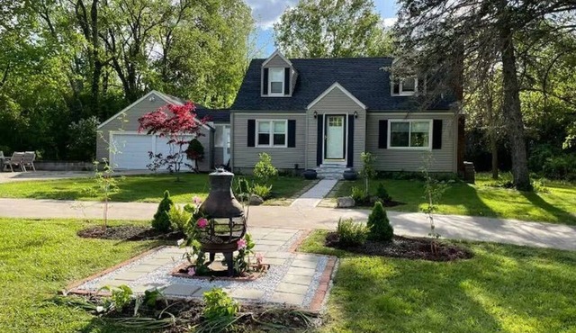 Immaculate 3 bedrooms and very private backyard with firepit.