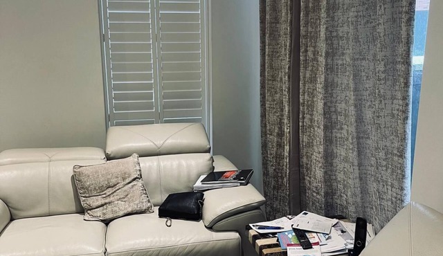 Immaculate 4-Bed House in Chelmsford