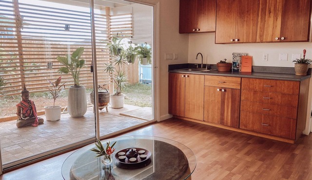 Immaculate Balinese Style Home, near Diamond Head