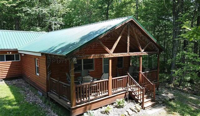 Immaculate Cabin in the Heart of the Tug Hill Region