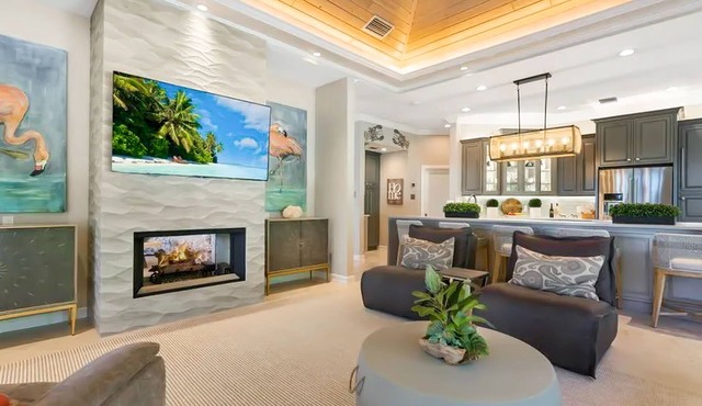 Immaculate Gulf to Bay home w/in ground pool and dock access