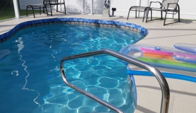 Immaculate modern open concept 3 bed 2 bath/pool home with new kitchen.