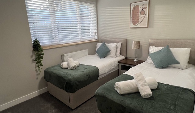 Immaculate Newly Refurbished 4 bedroom house