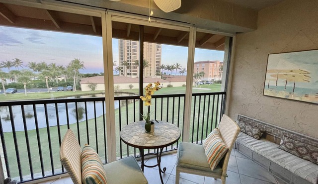 IMMACULATE - OCEAN VIEW & OVERLOOKING GOLF COURSE n