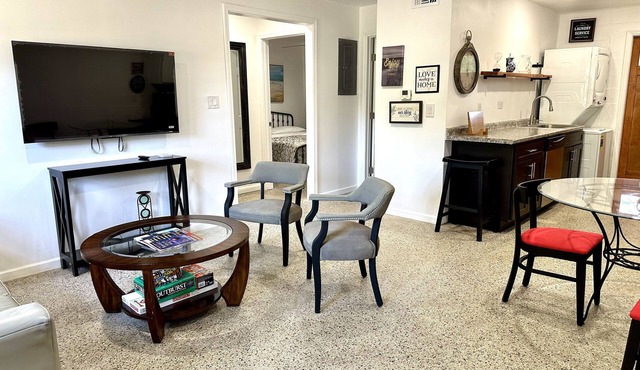 Immaculately Remodeled Home Close to FSU and Downtown Area!