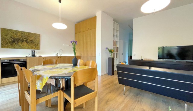 Immediate proximity to the Bordeaux hyper center